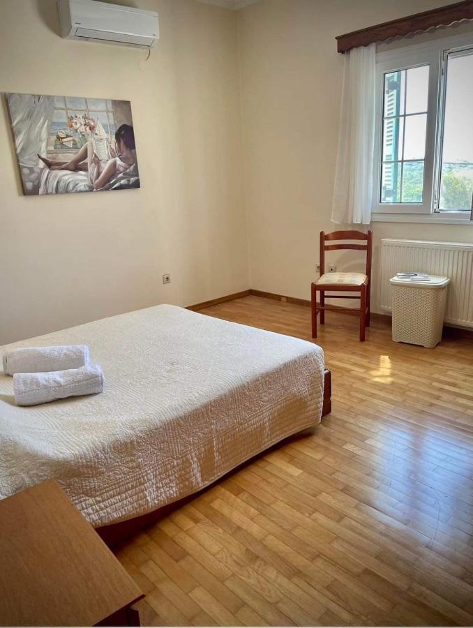 Villamaria Apartamento Makrádes